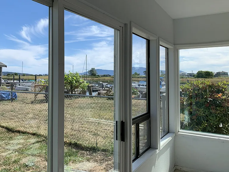 4309 Saltspring Dr — Photo 5