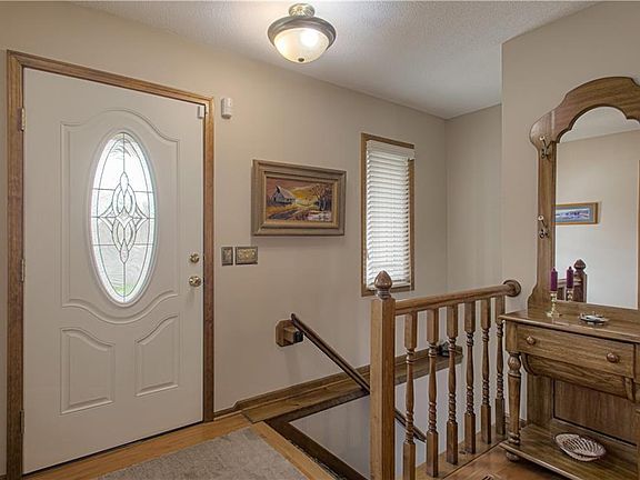 4th image of 1636 Dunwich Dr