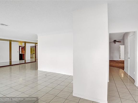 4th image of 5231 NE 26th Ave