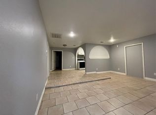 10120 Homestead Rd, Houston, TX 77016