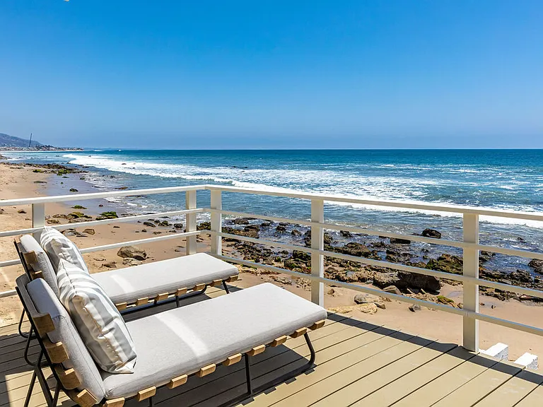 24314 Malibu Rd — Photo 20