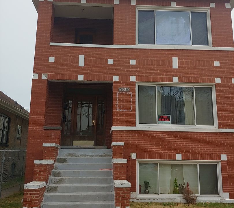 2nd image of 8425 S Marquette Ave