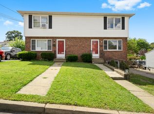 298 Heather St, Cranston, RI 02920