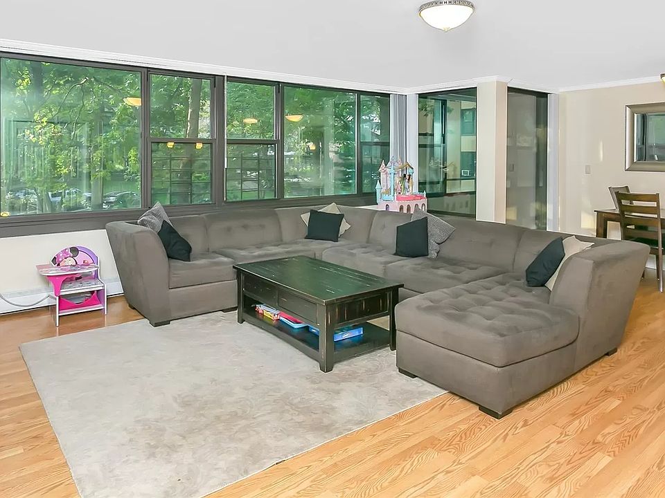 1st image of 10-24 166th St APT 3B