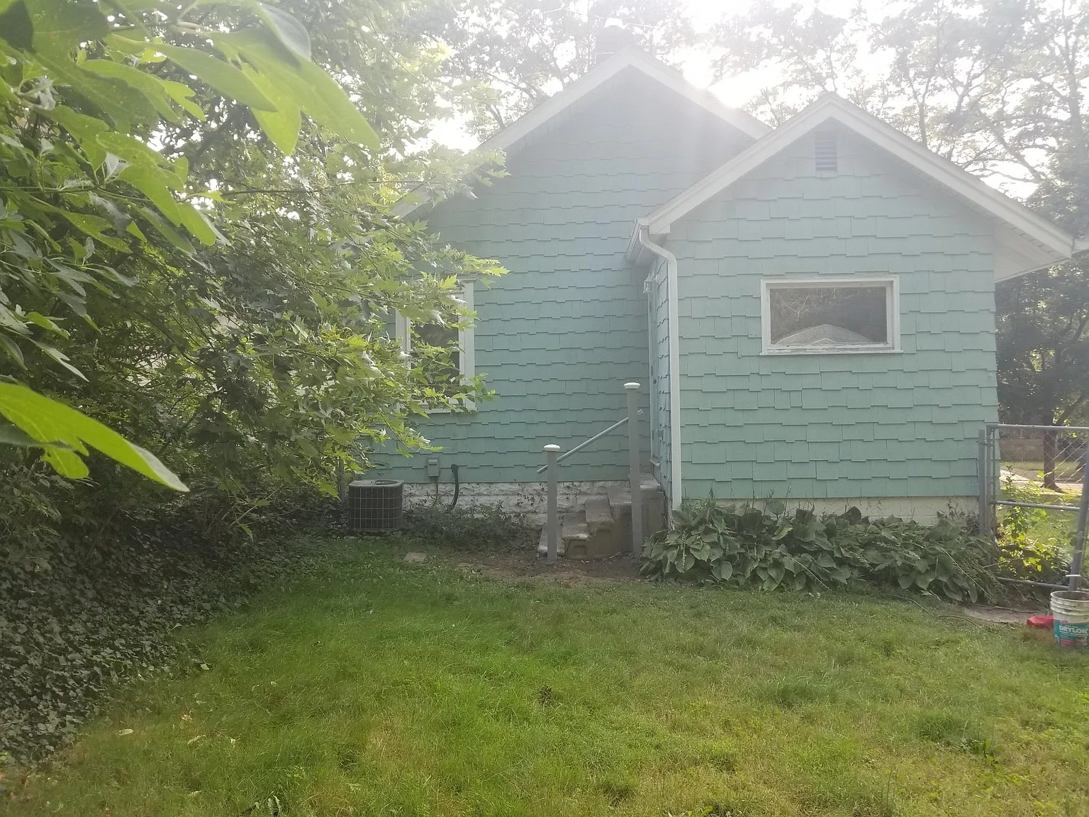 2 bed, 808 sqft, $1,150 — Photo 2