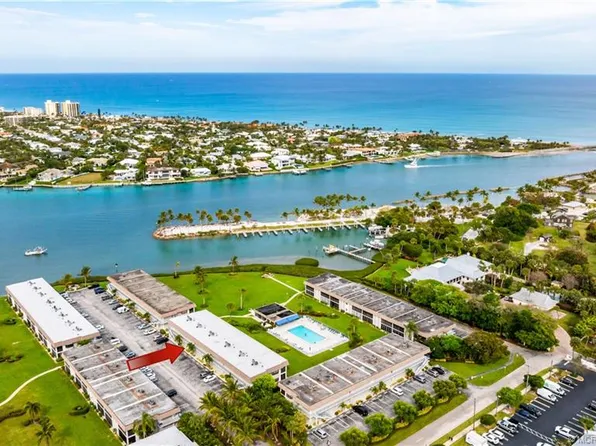 755 Saturn St APT C104, Jupiter, FL 33477