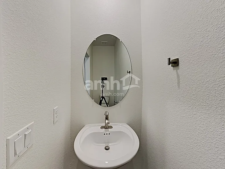 6034 Schmidt St — Photo 18