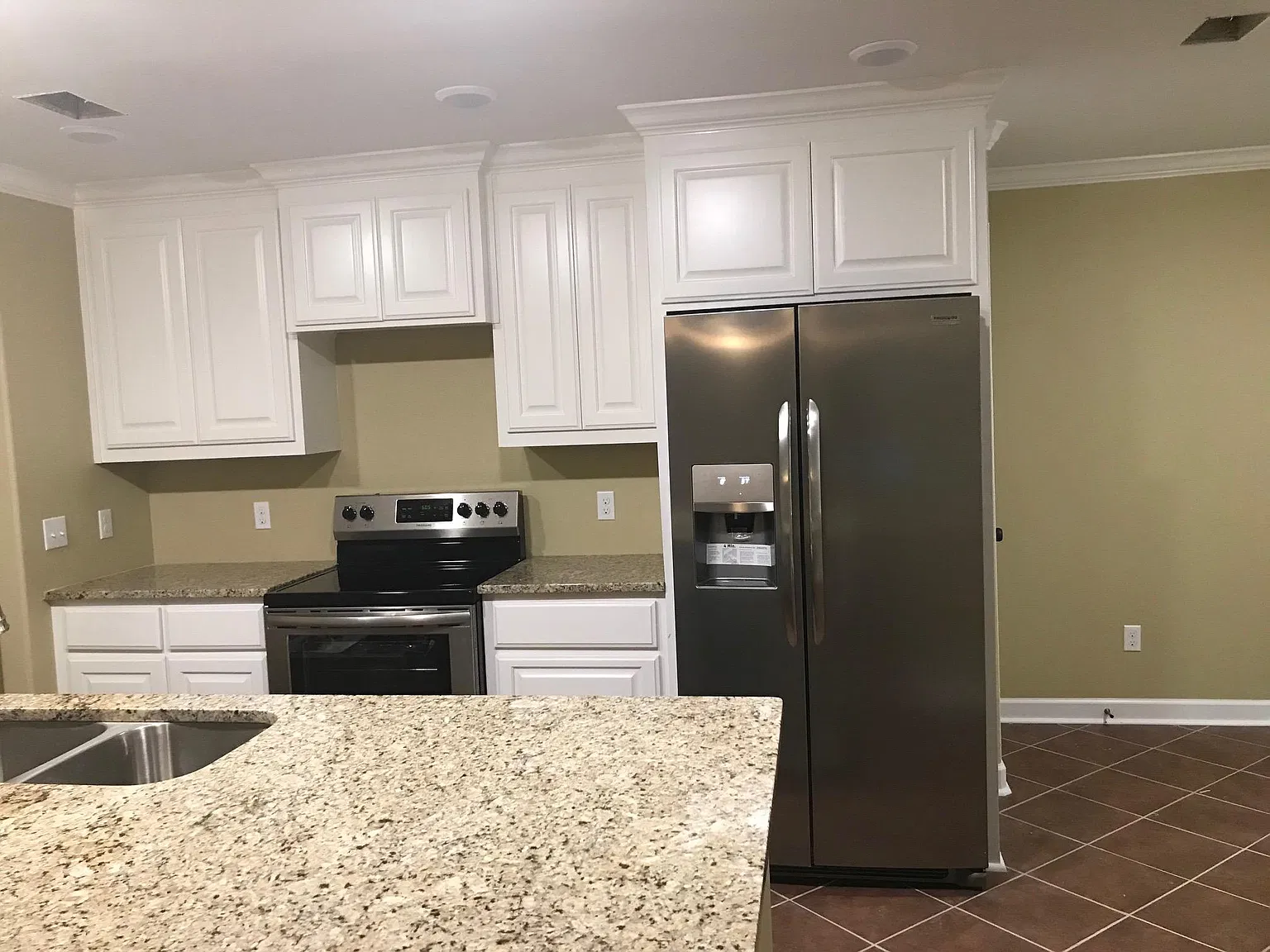 3 bed, 1794 sqft, $1,475 — Photo 2