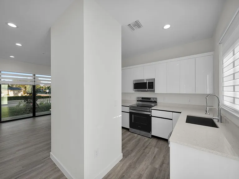 4502 Orchid Blvd #102 — Photo 6