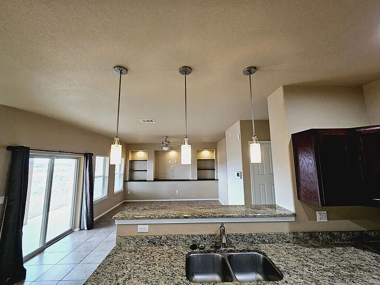 12185 Copper Valley Ln — Photo 11