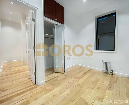 Rented by City Connections Realty | media 32