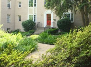 822 S Arlington Mill Dr #2103, Arlington, VA 22204