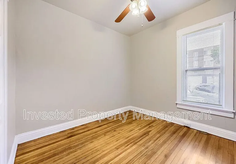 533 E 6th Ave — Photo 8