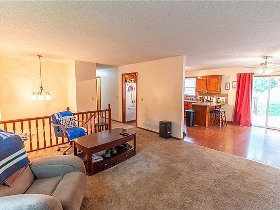 5th image of 2802 N 39th Ter