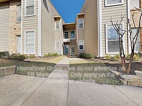 8600 Coppertowne Ln