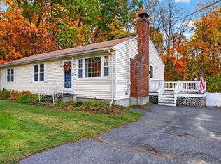 17 Notre Dame St, Leominster, MA 01453