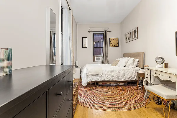 Rented by Tosh Marks Property Group | media 3