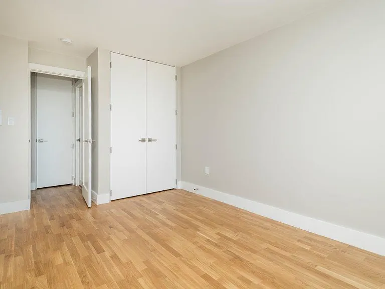 334 Harvard St #K2 — Photo 7