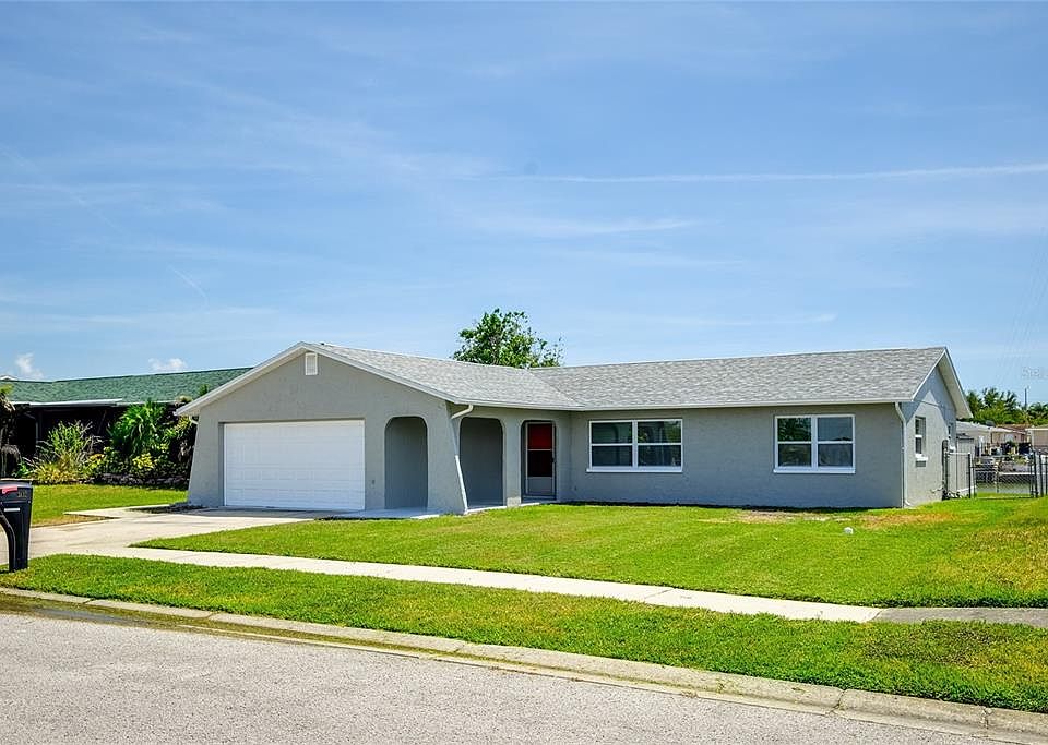 1st image of 3132 Jackson Dr