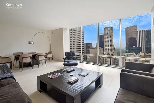 Sold by Sotheby's International Realty | media 2