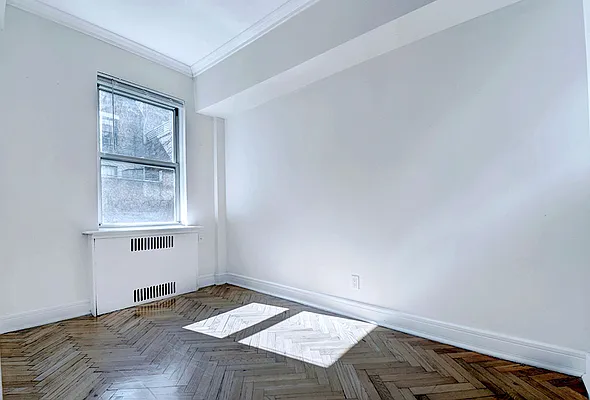 Rented by Urbane Brokerage | media 24