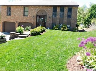 470 Rosanne Dr, Verona, PA 15147