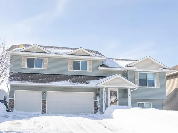 620 Highview Loop SE, Pine City, MN 55063