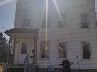 8 Eldridge St, Hoosick Falls, NY 12090