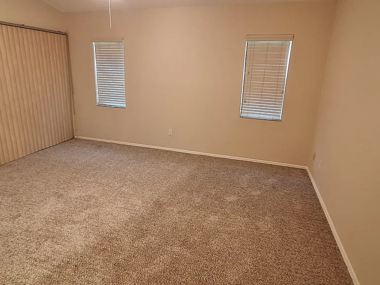 663 Ironwood Cir — Photo 8