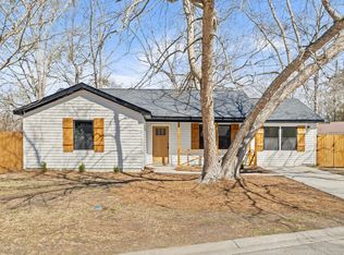 418 Carolina Cir, Ladson, SC 29456