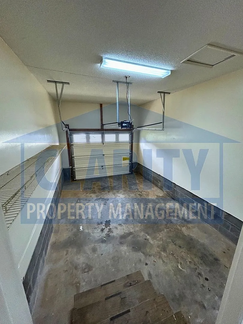 Quiet location in North Cleveland! — Photo 4