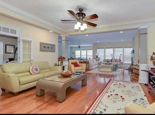 186 Samantha Cir, Westhampton, NY 11977