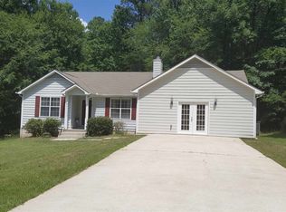 95 Vineyard Dr, Newnan, GA 30265
