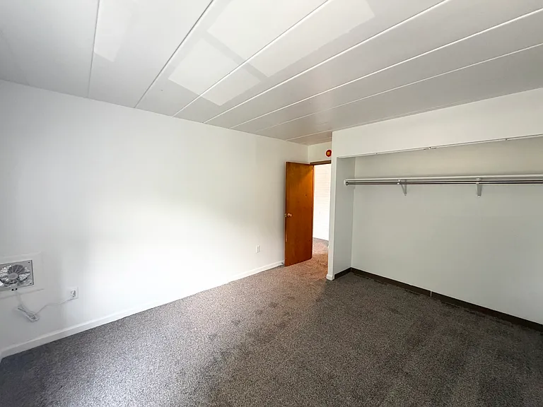 704 Orchard Ave #202 — Photo 8