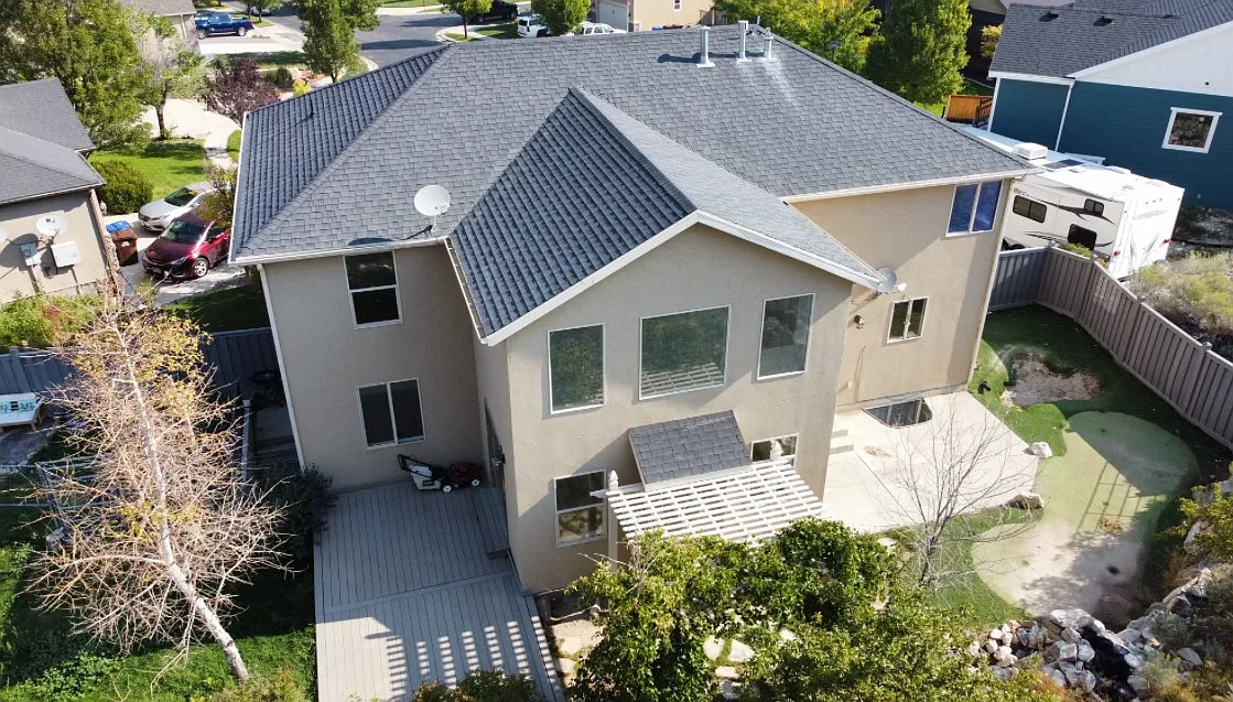 8 bed, 4700 sqft, $3,500 — Photo 4