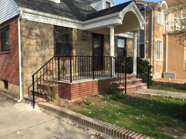 7559 185th St, Fresh Meadows, NY 11366