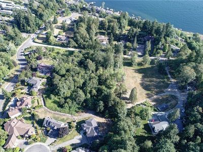 42 Saint Se Peregrine Point Dr, Sammamish, WA, 98075