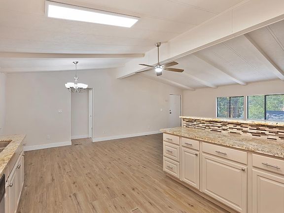 4th image of 4420 Pleasant Valley Rd Unit 105