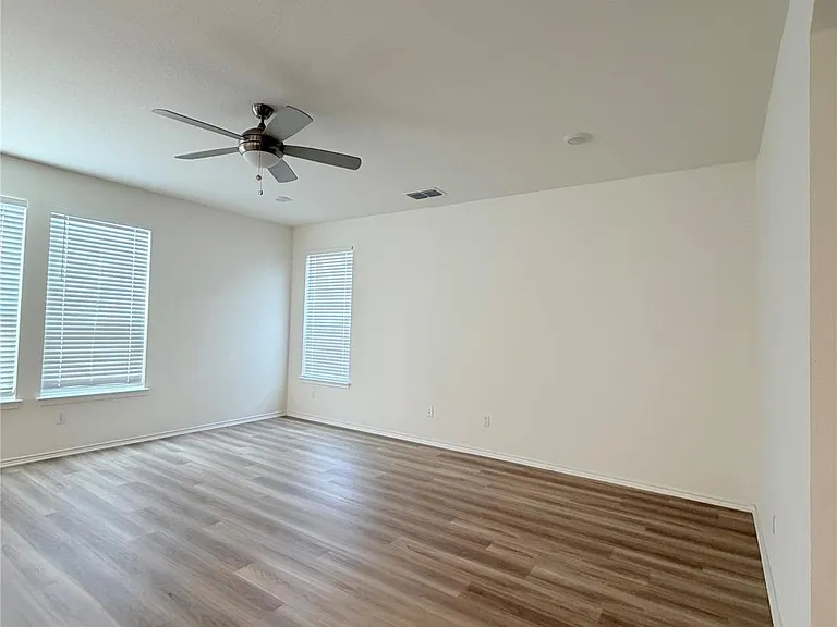 4406 Venticano Pl — Photo 8