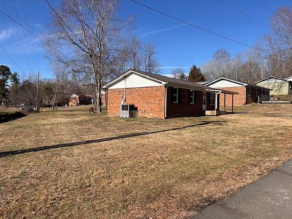 4th image of 672 Joyce Ave