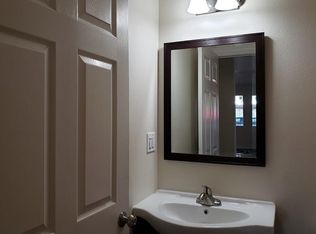 2712 Maple Ave, Los Angeles, CA 90011