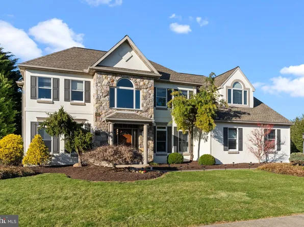 2908 Duffield Ln, Sinking Spring, PA 19608