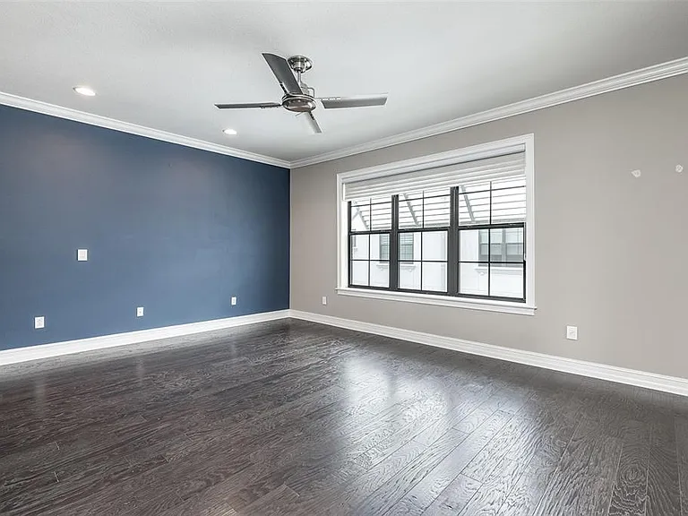 222 S Audubon Ave — Photo 29