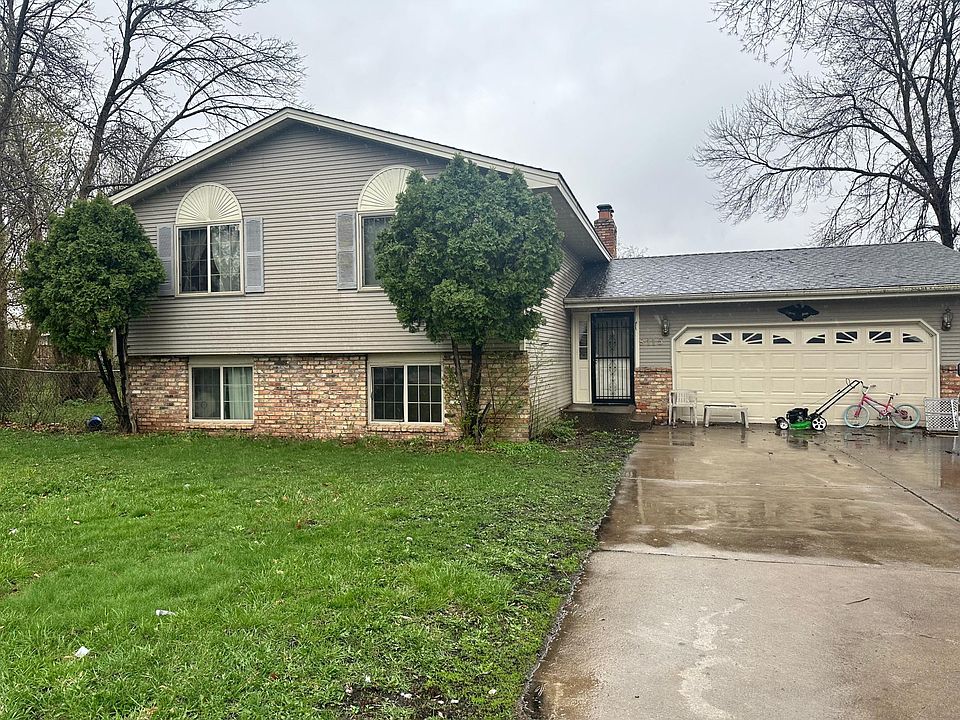 1st image of 8115 Zenith Ct N