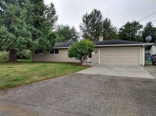 1221 S Walnut St, Burlington, WA 98233