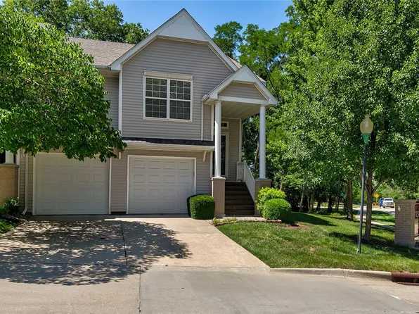 4874 63rd St, Urbandale, IA 50322