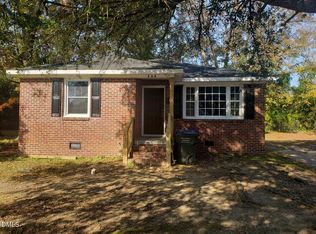 504 Jackson Ln, Kinston, NC 28501