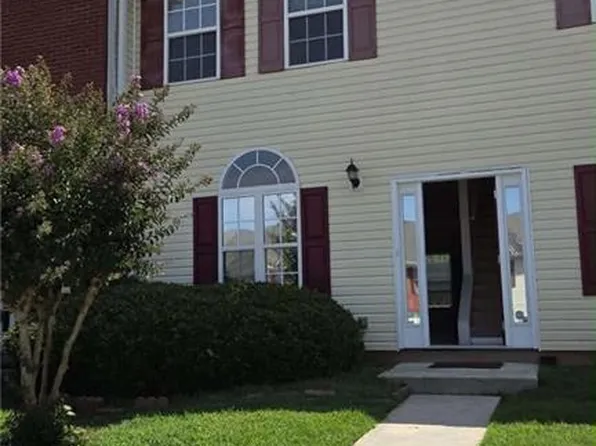 4210 Oakwood Rd APT B2, Oakwood, GA 30566