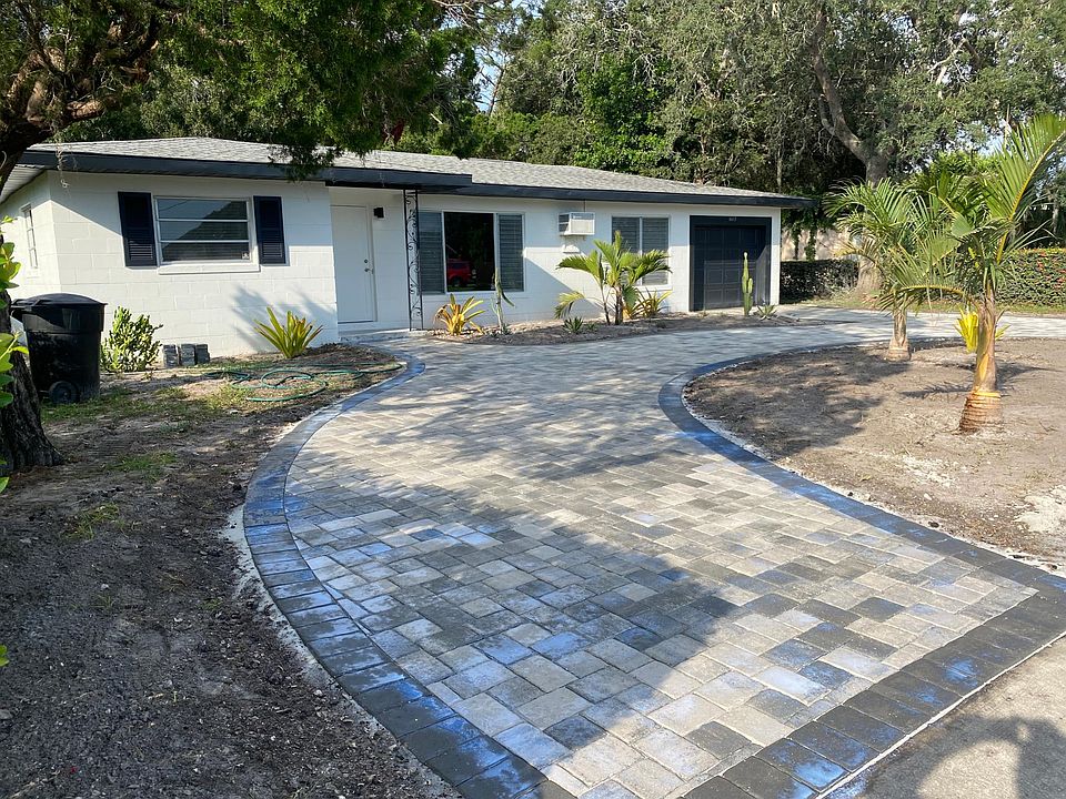 1st image of 6613 Poinsettia Ave S
