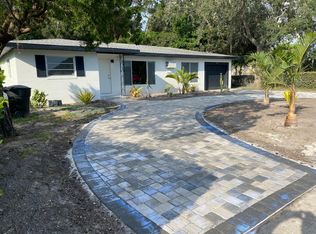 6613 Poinsettia Ave S, Saint Petersburg, FL 33707